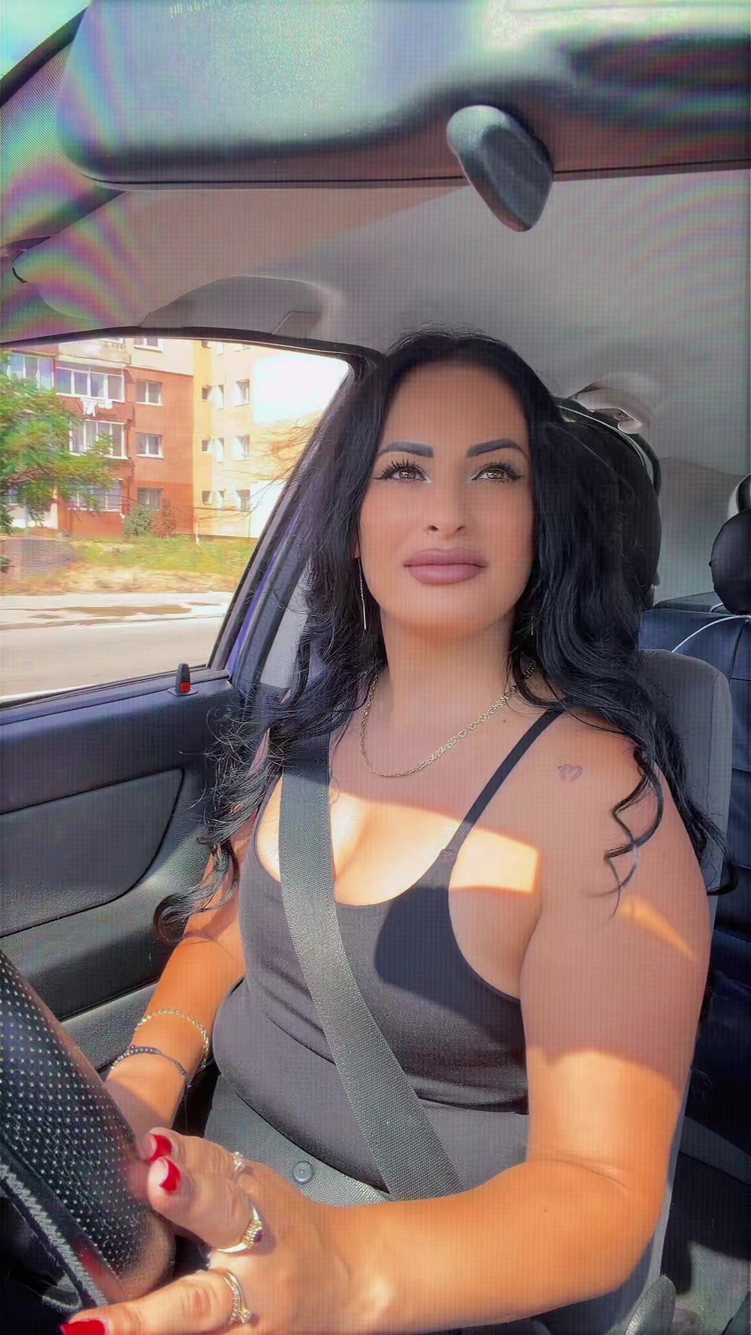 @Tina