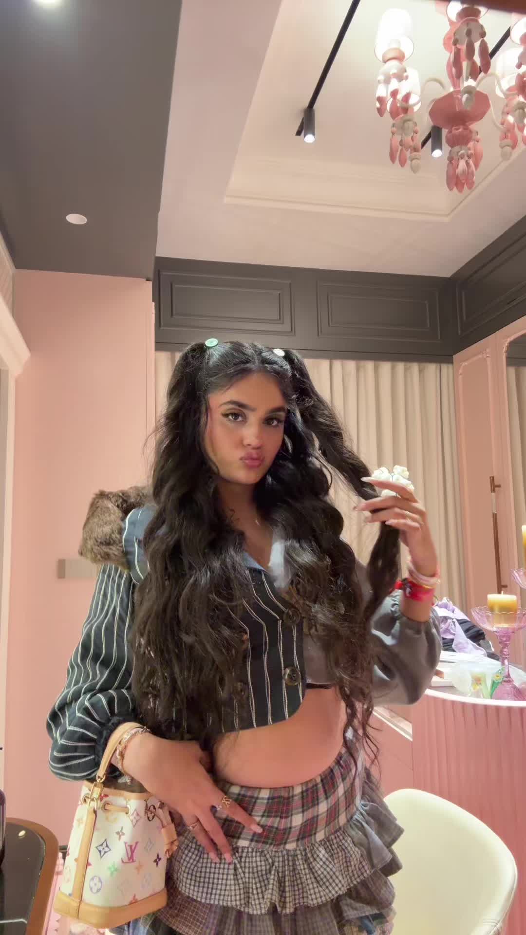 @eishita