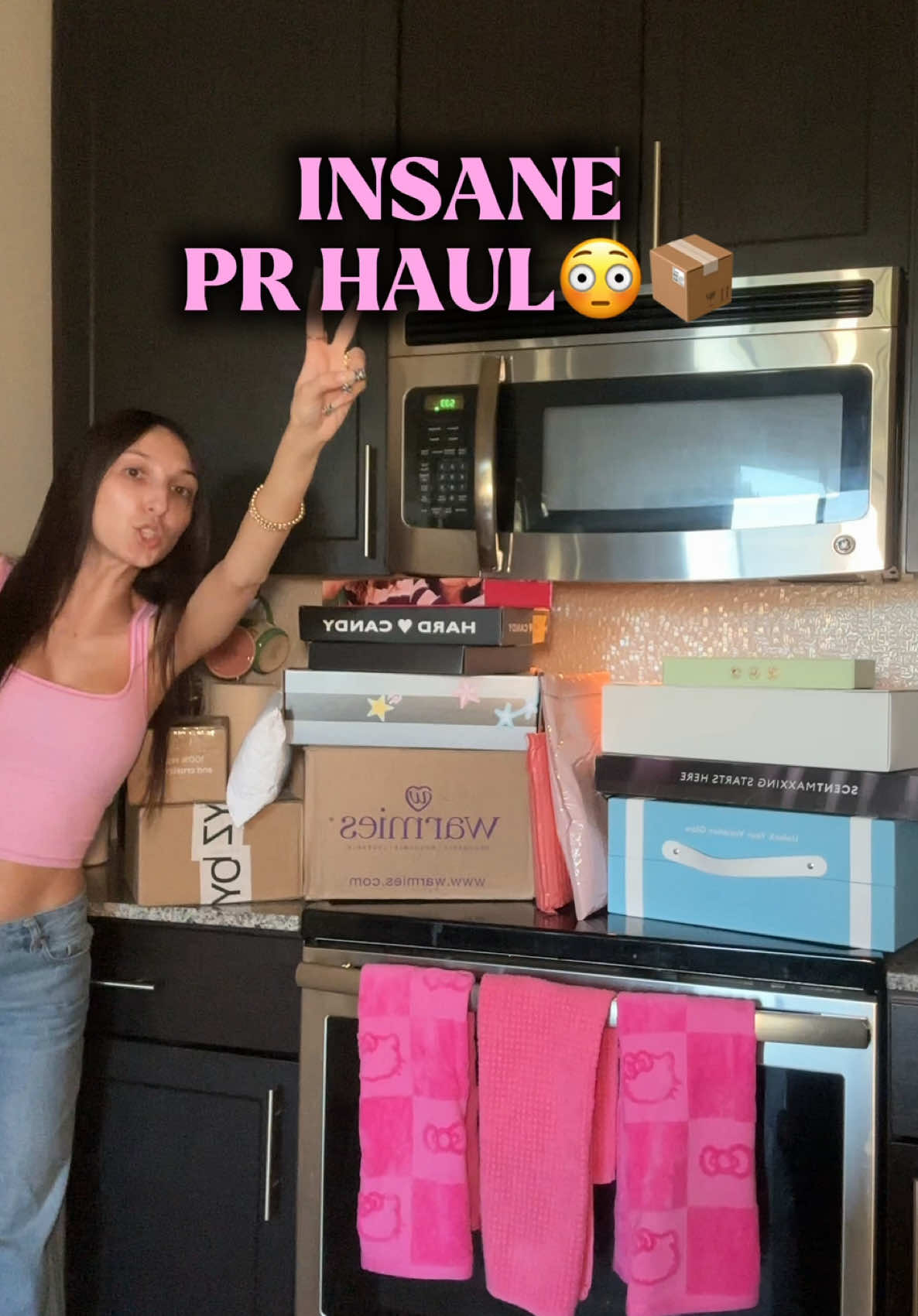 @ItsAlexisSimone