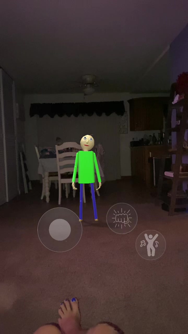 @⃟