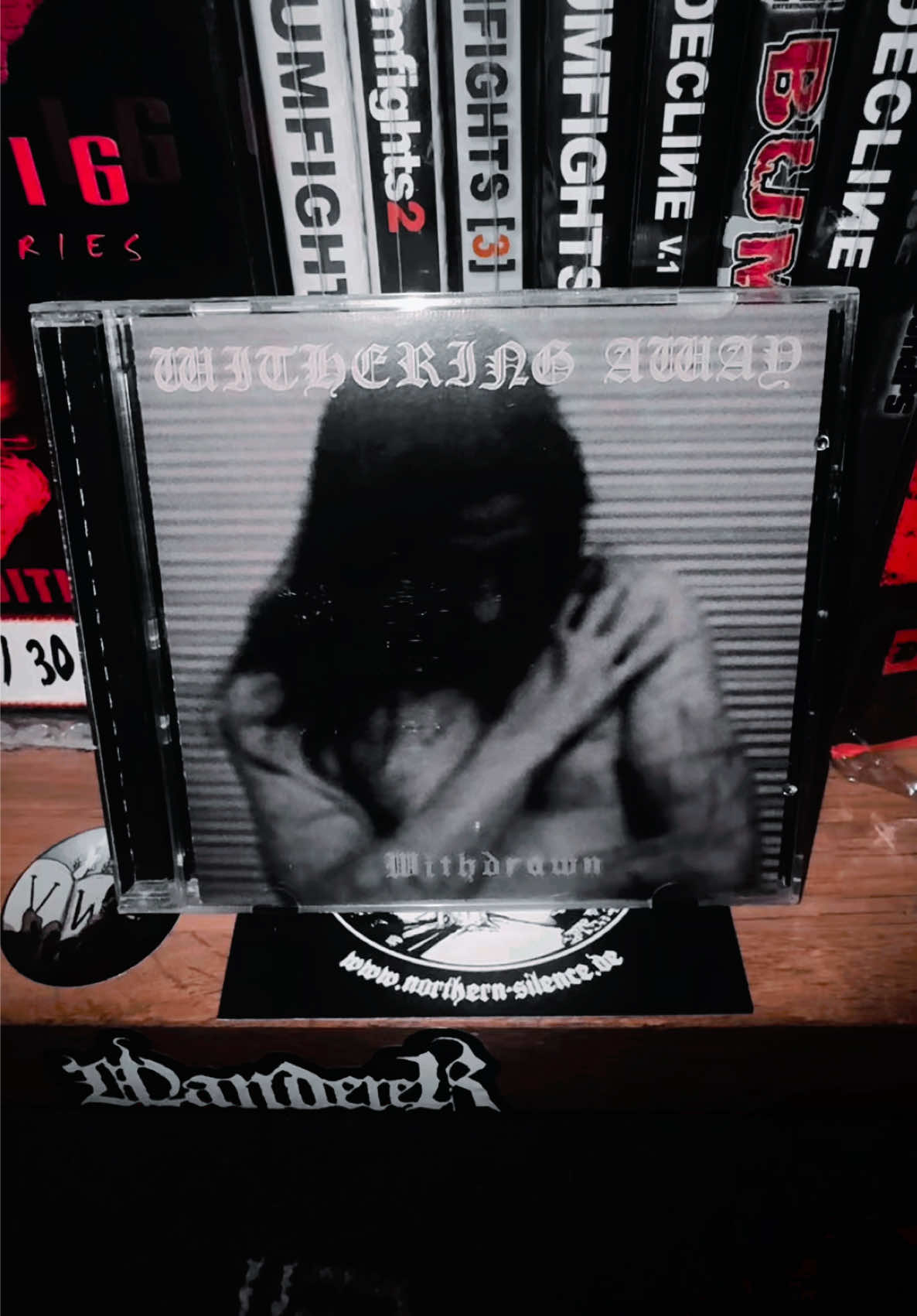 @BdsmBarfBag
