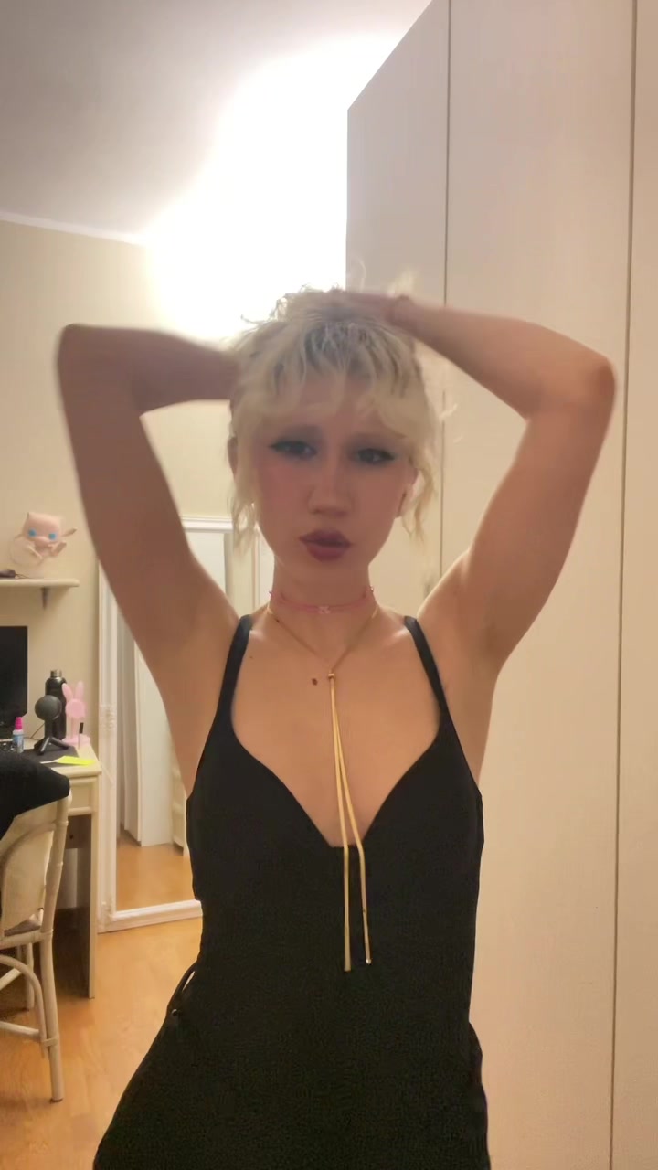 @R3vy