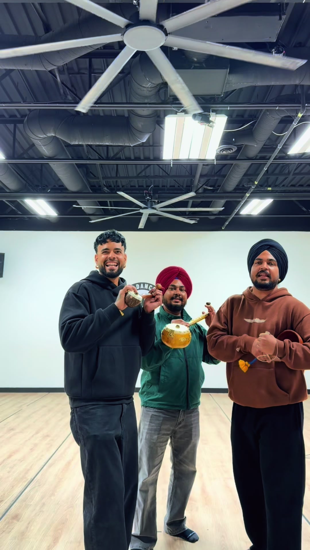 @ਸੁੱਖਮਨ 🌙♥️