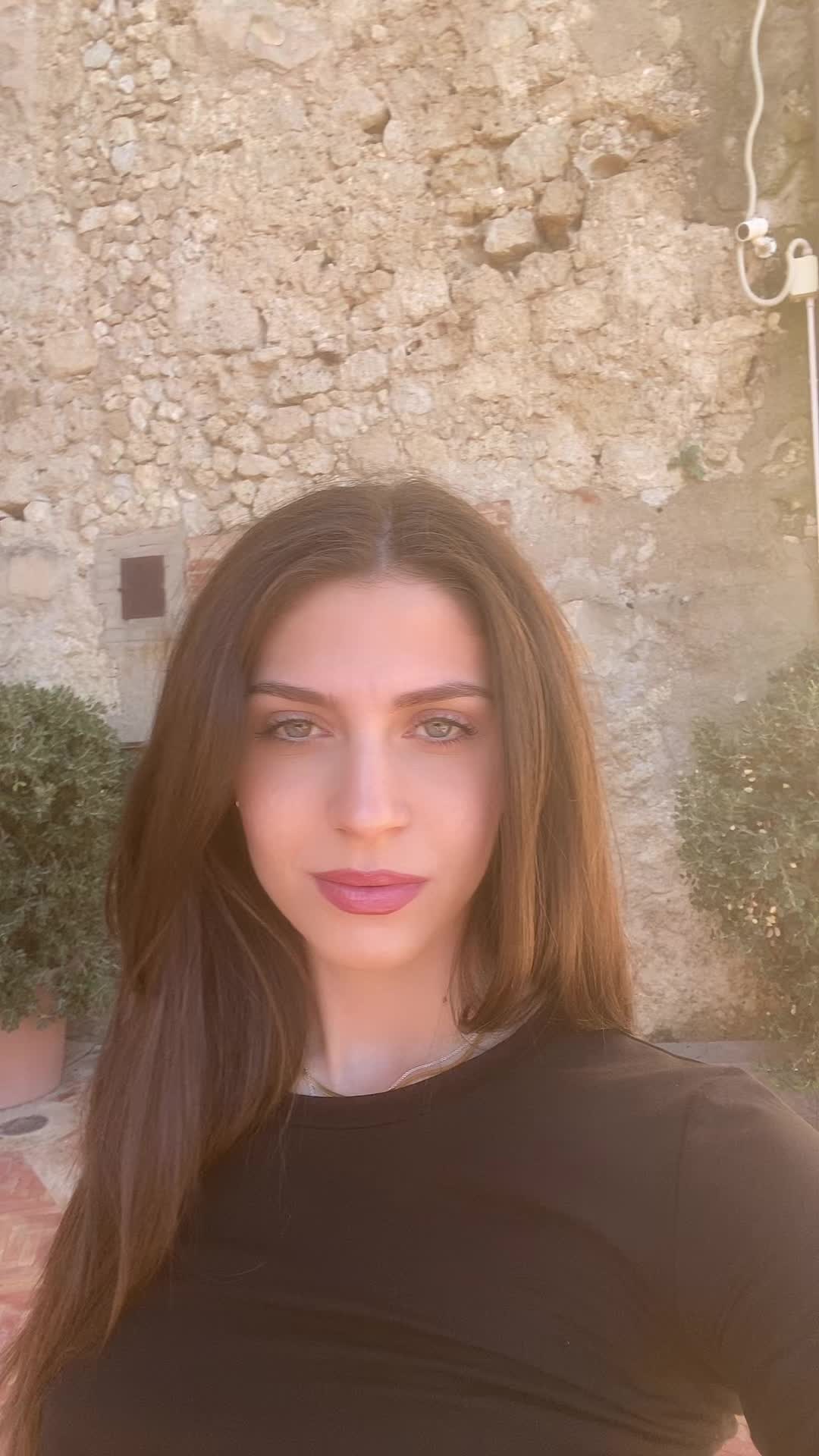 @Elena Cutrona