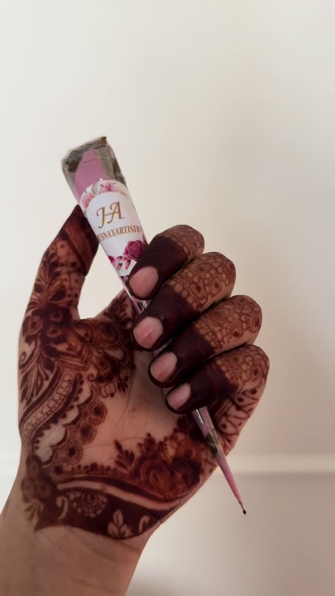 @BradfordMehndi/NailTech💗