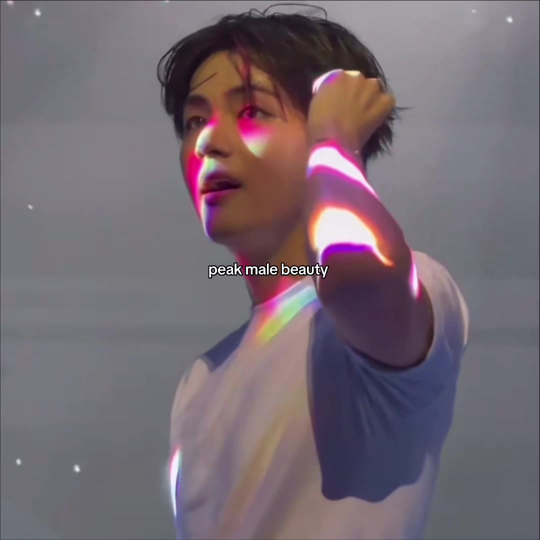 @ꪜ