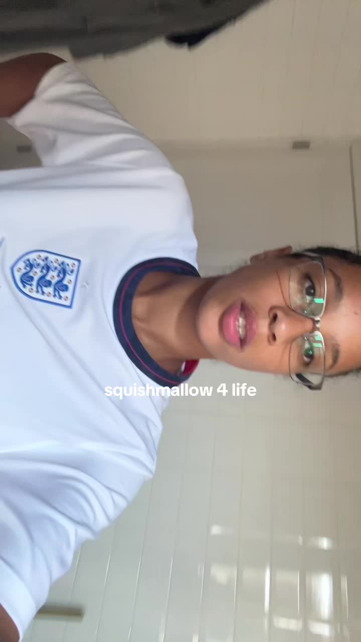 @peepoo