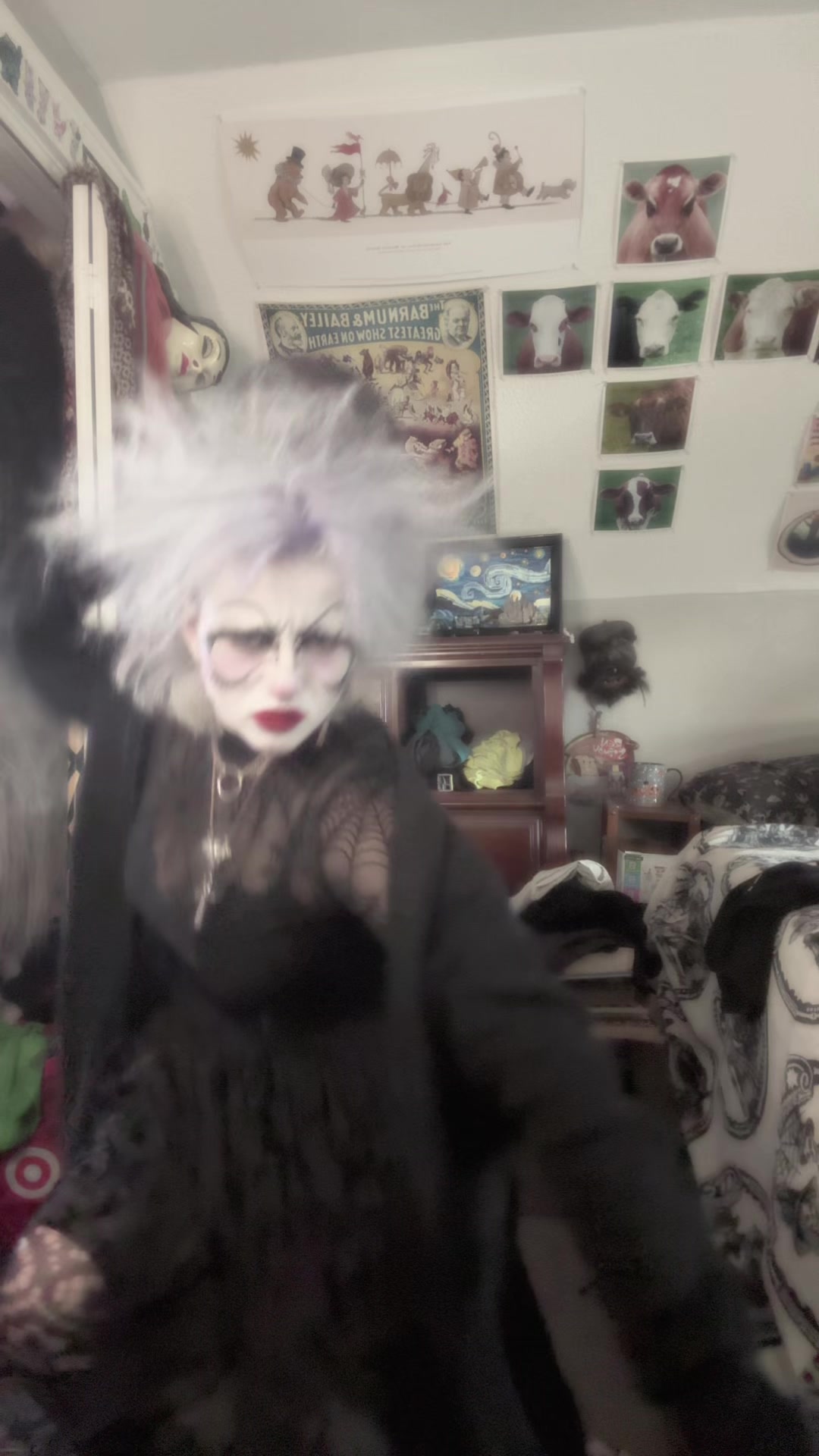 @dollygoth666