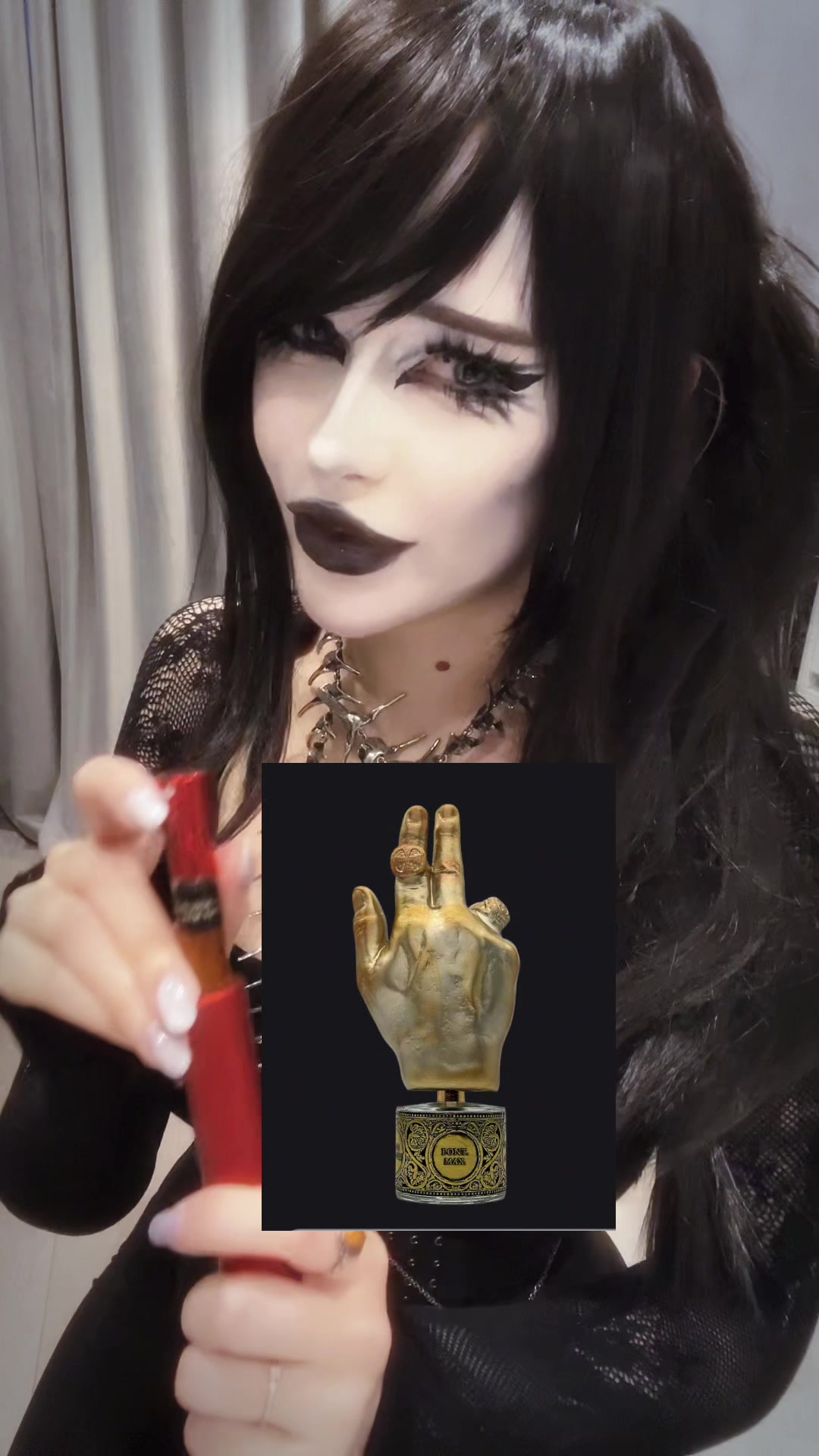 @nommyoo