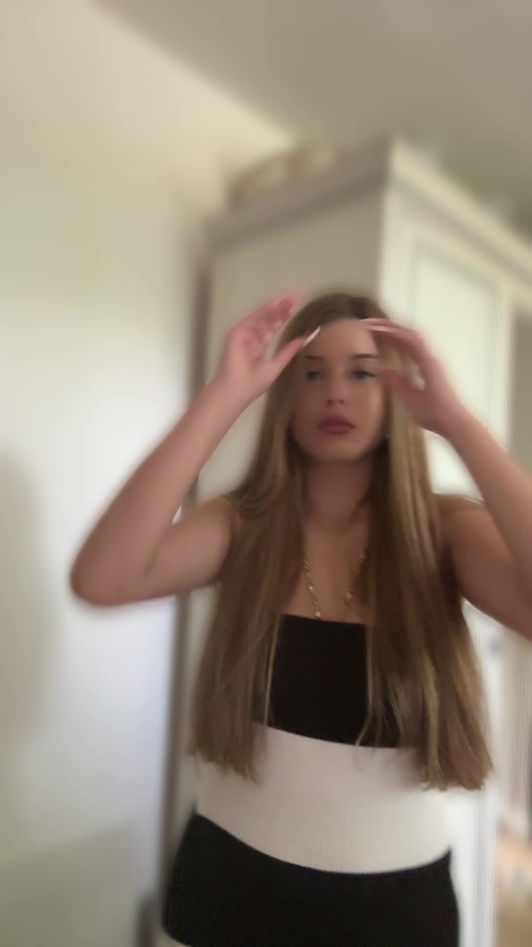 @ℋ𝒪ℒℒ𝒰̀ℬ𝒪𝒱𝒜̀ 𝒩𝒶𝓉𝒶𝓁𝓎́