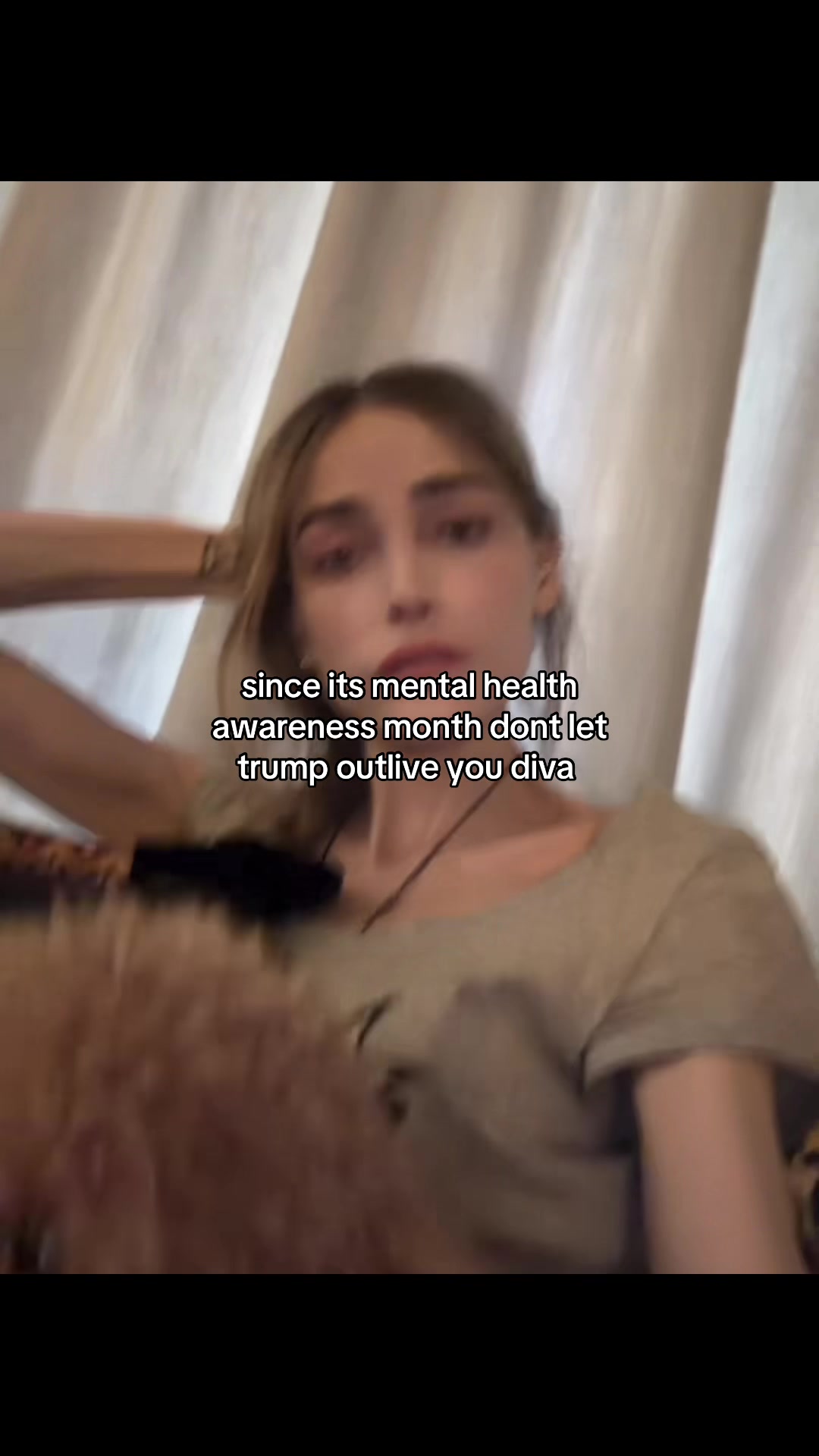 @🧛🏻&zwj;♀️