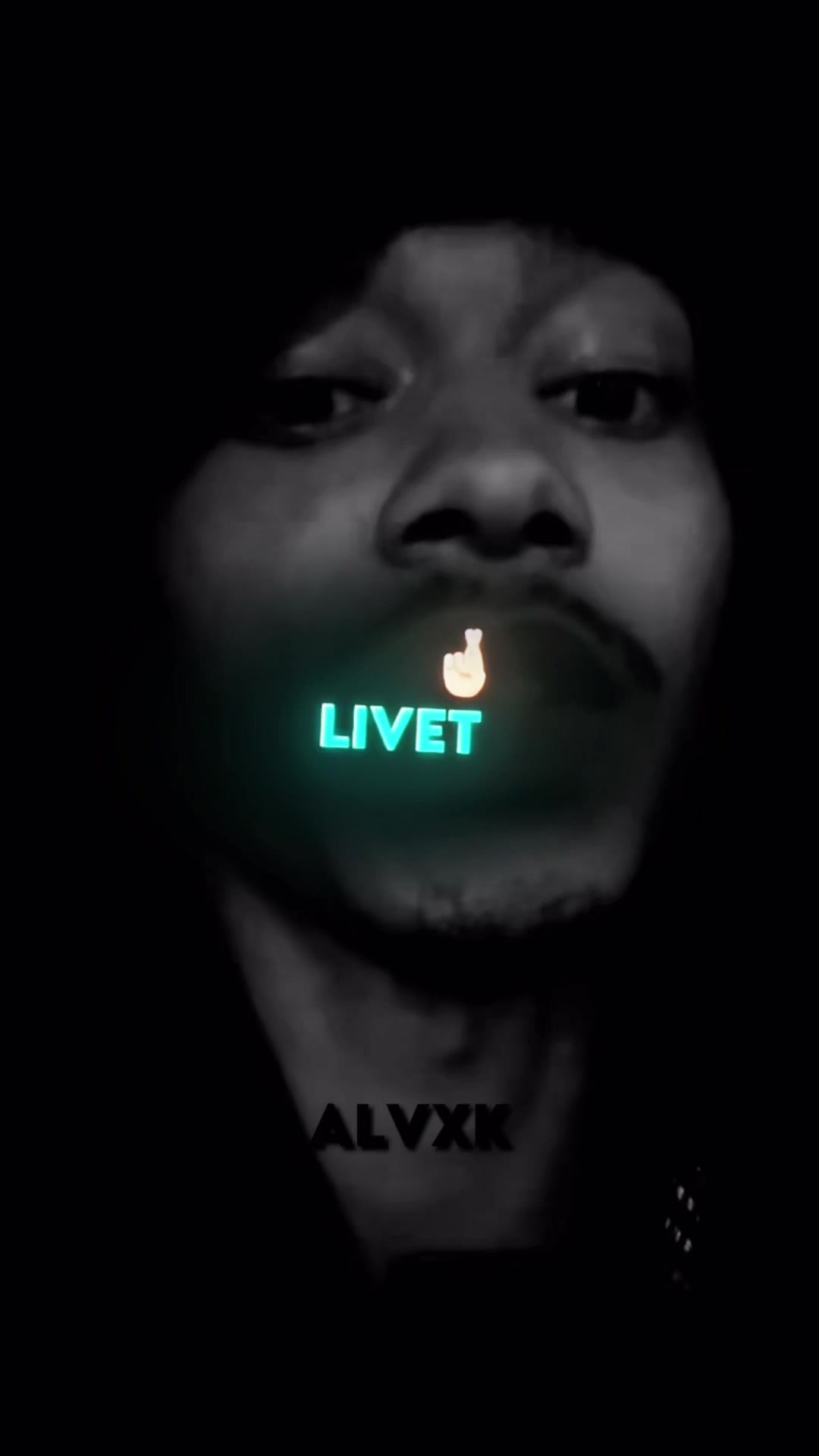 @𝓐𝓵𝓿𝔁𝓴 ✪