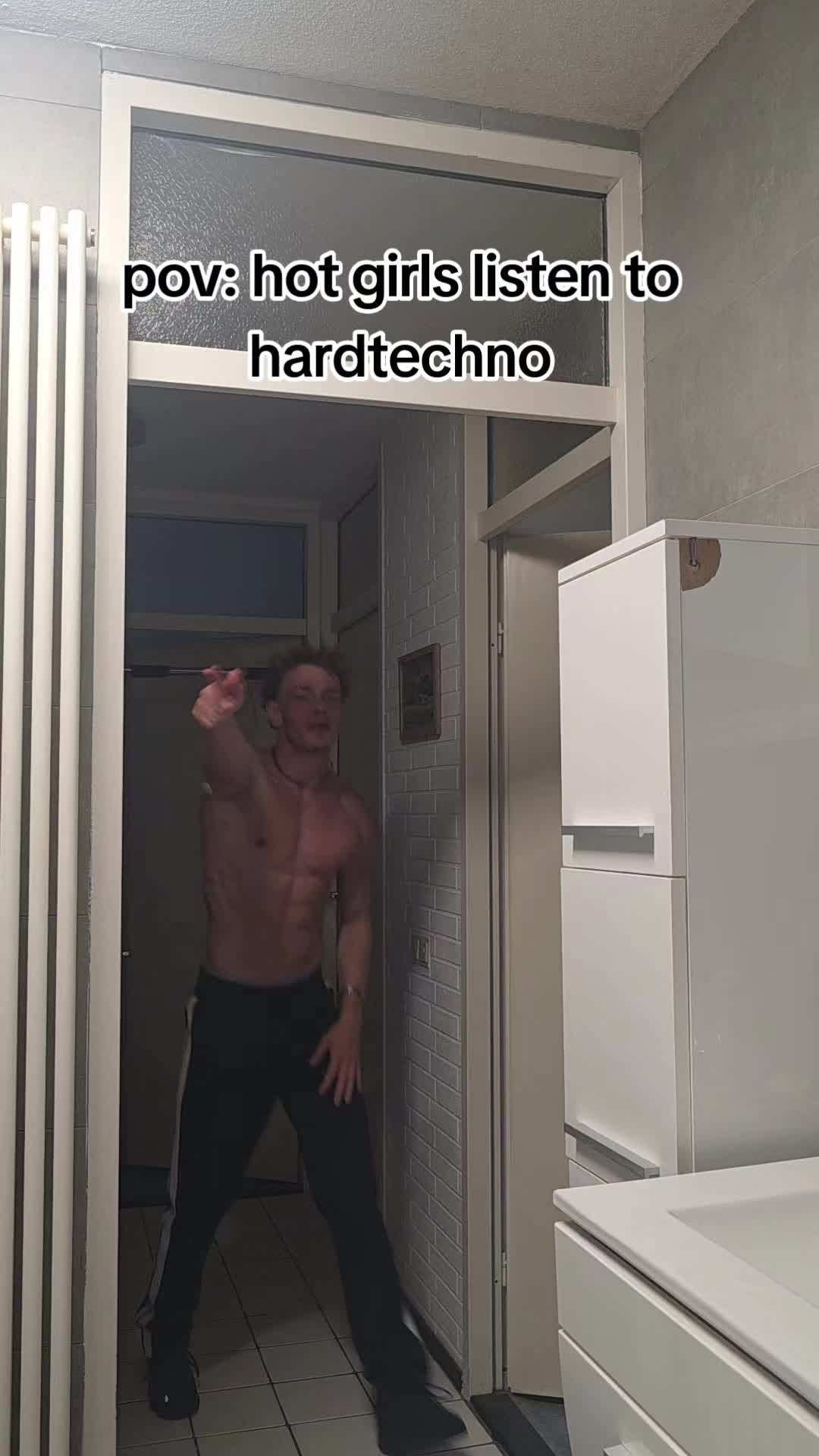 @RickyBuffeltje🌴🌴🌴