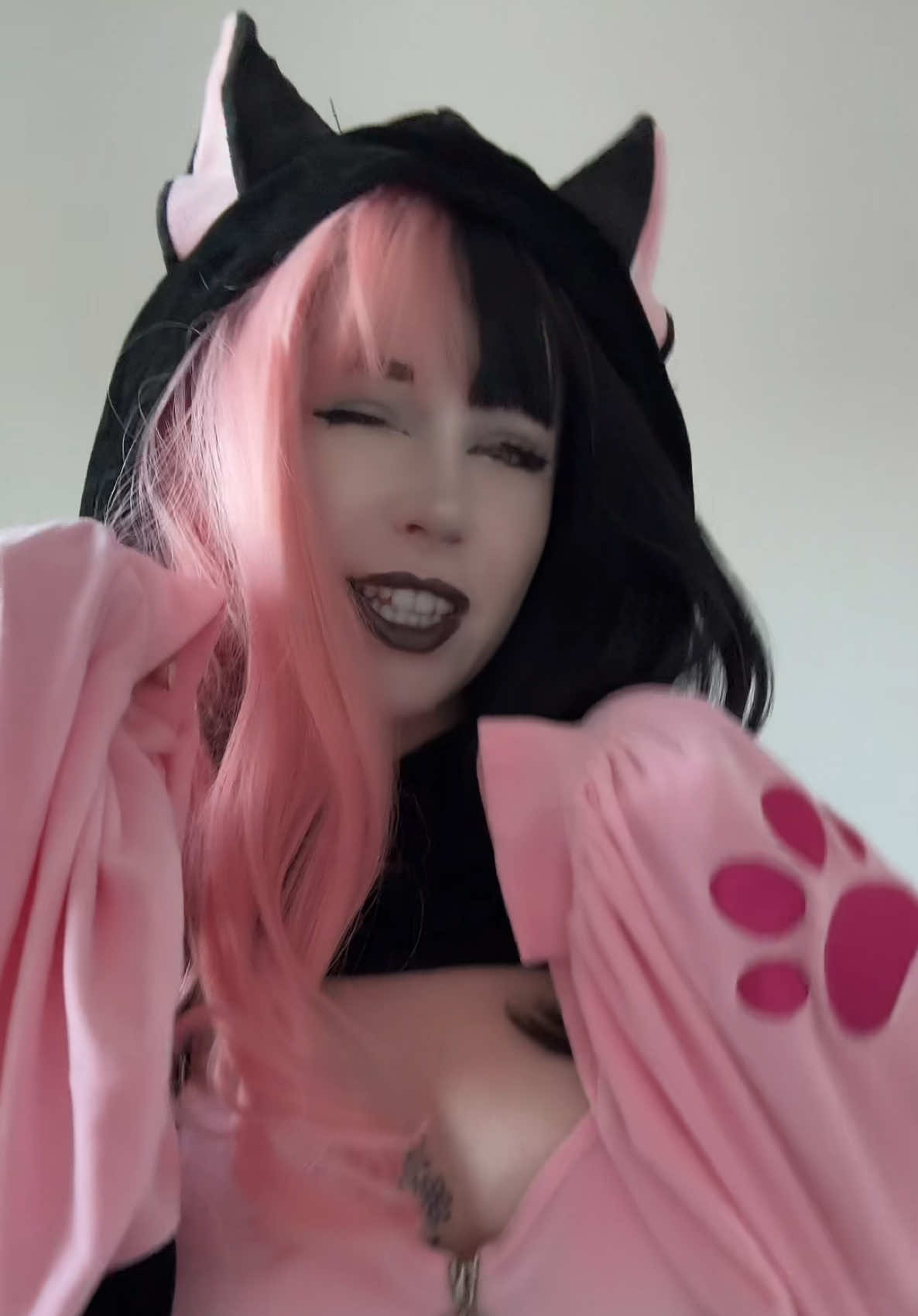 @SmolCallie77