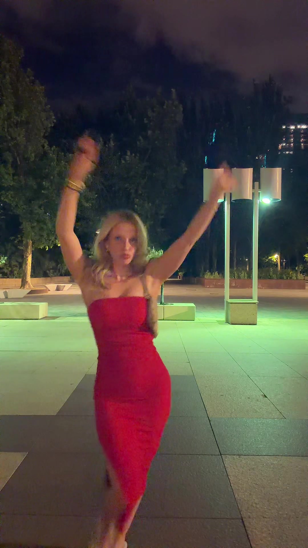 @torishapiro