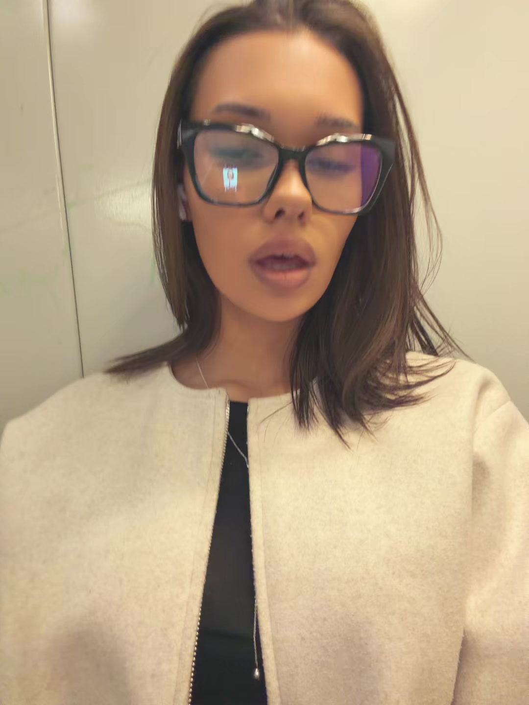 @💋