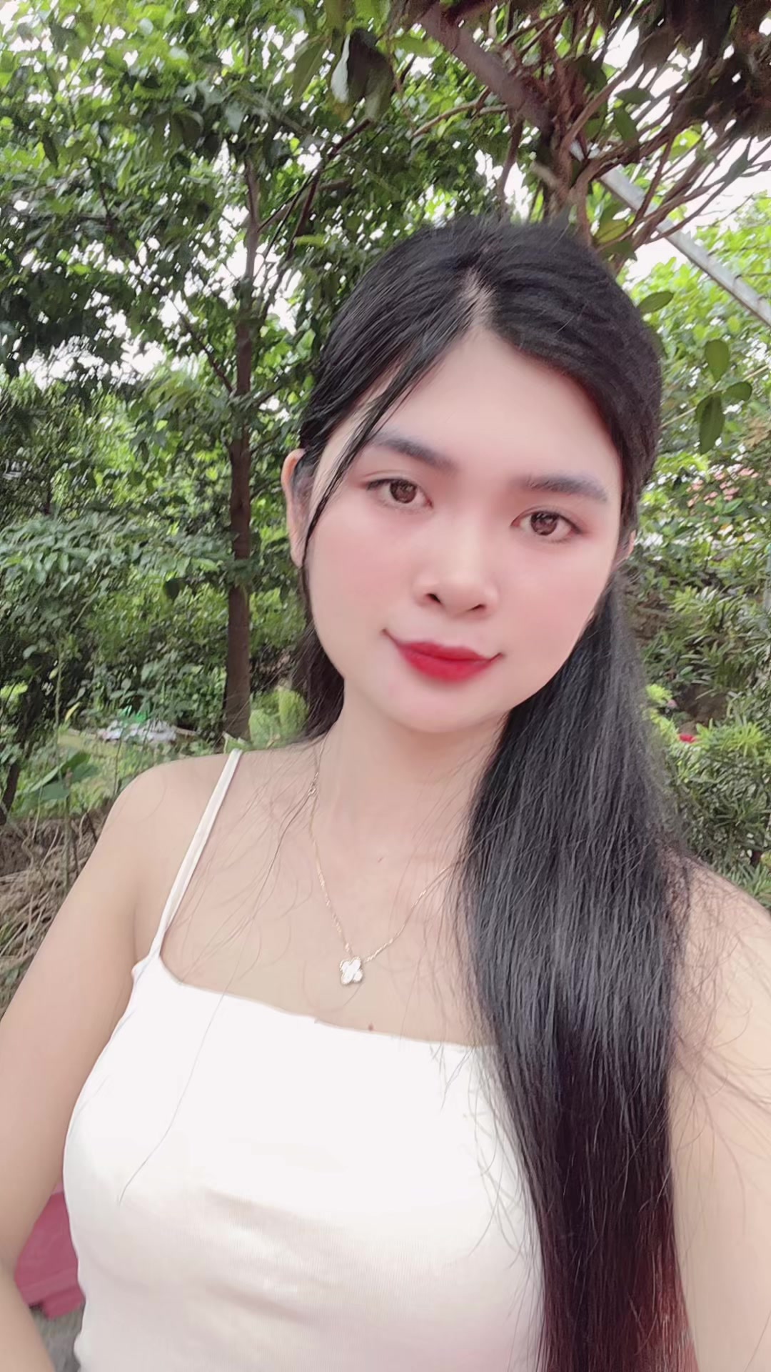 @Bà muội
