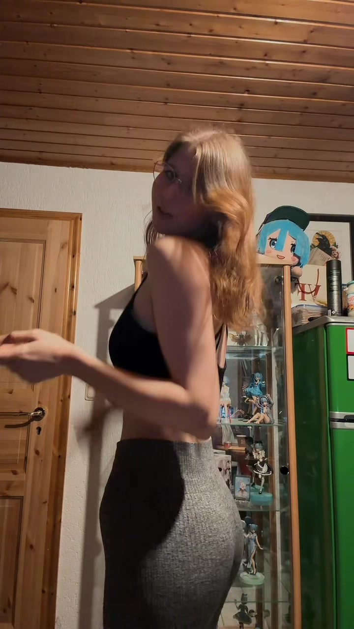 @Isy.lxna
