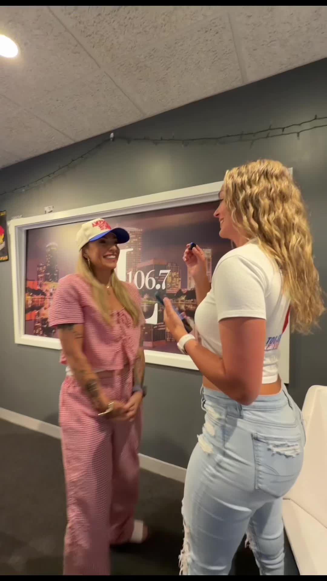 @Kirsten 🍭