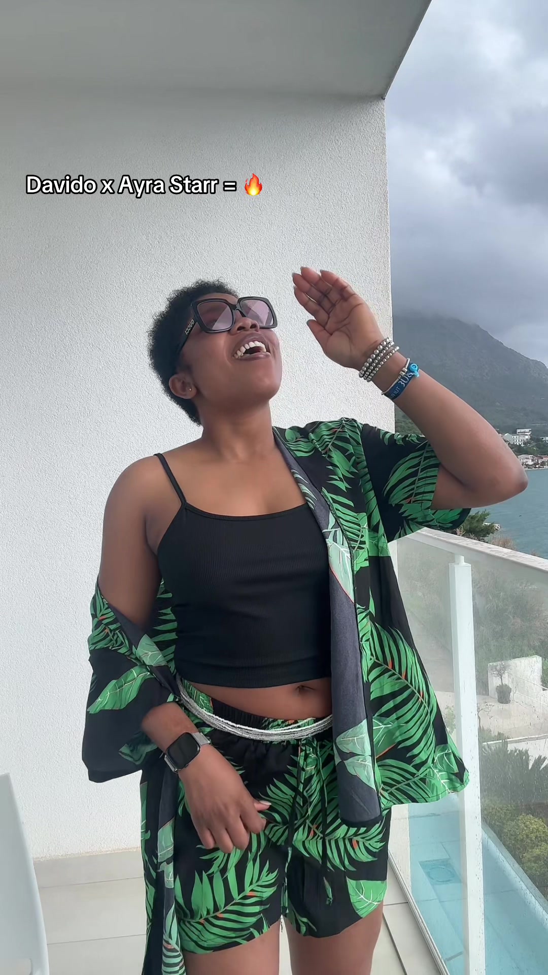 @Vibe Queen🎙️👑