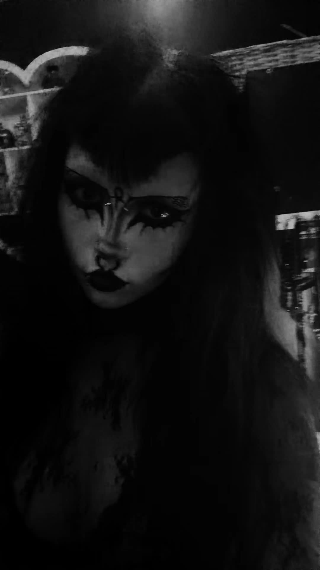 @⚔️🦇s̷ɨɇn̷n̷a̷🧛🏻♀️🐈⬛