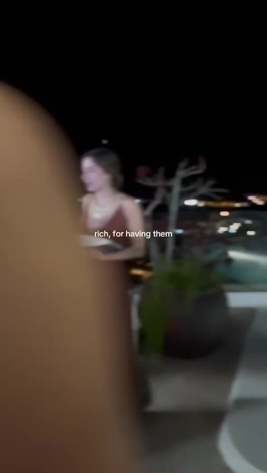 @andreab