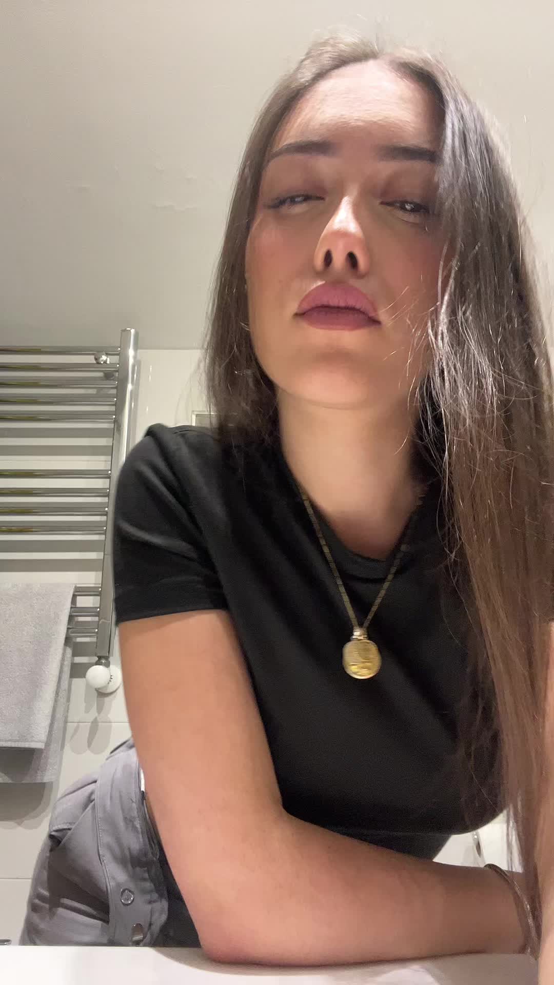 @anita