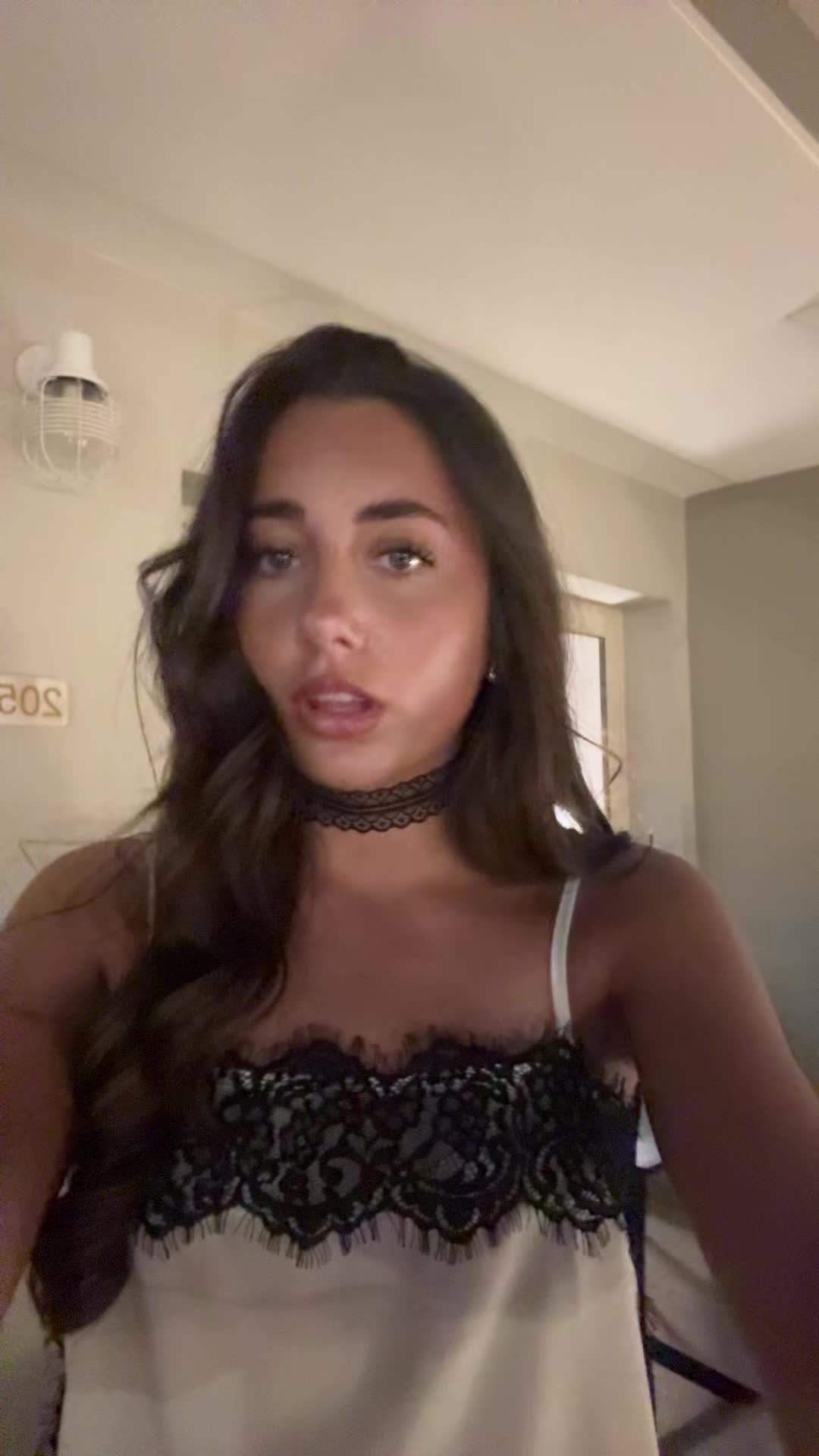 @d