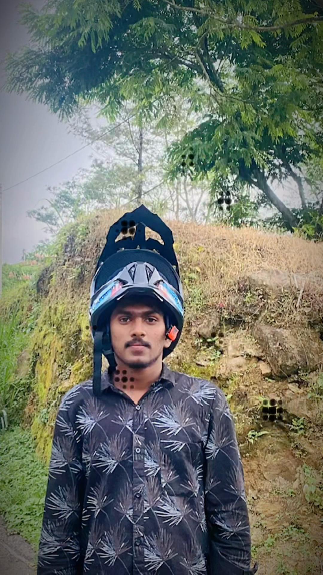 @DINESH ..KARTHIK😇😇