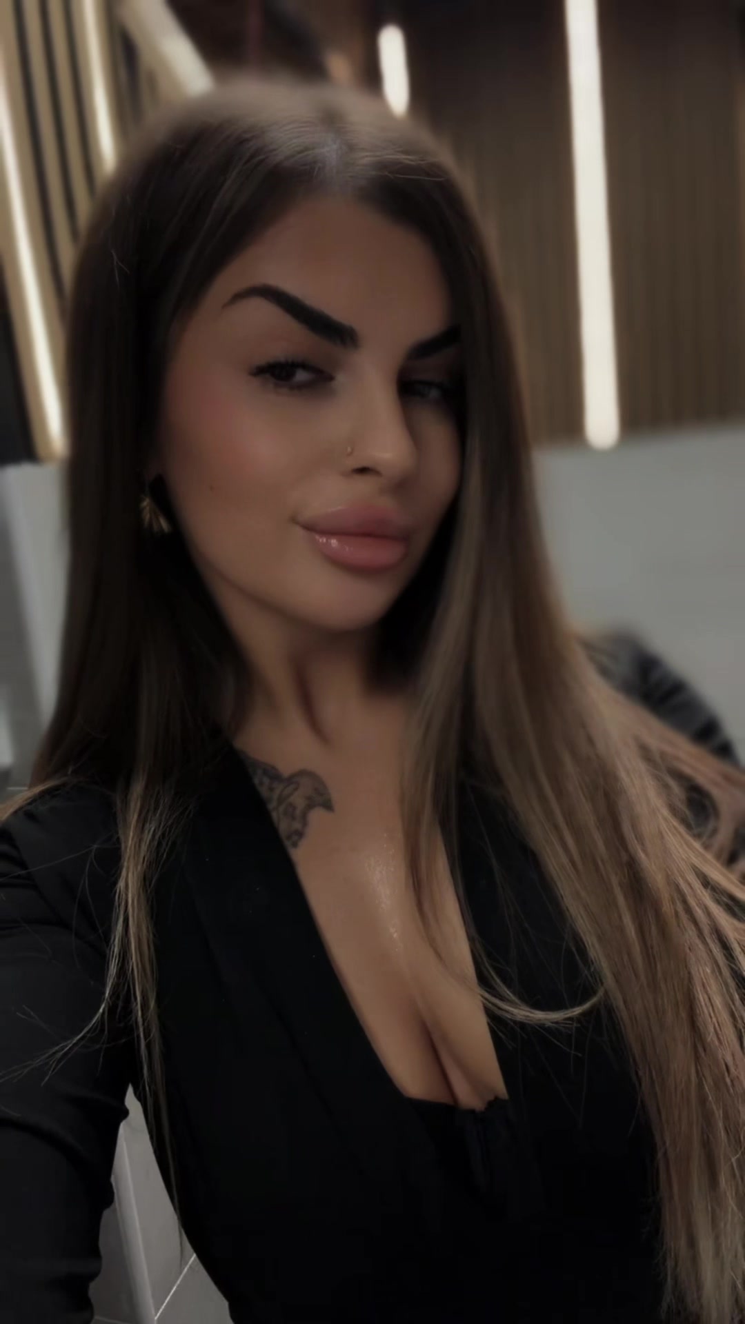 @𝒜𝓃𝒾𝓉𝒶_🦋