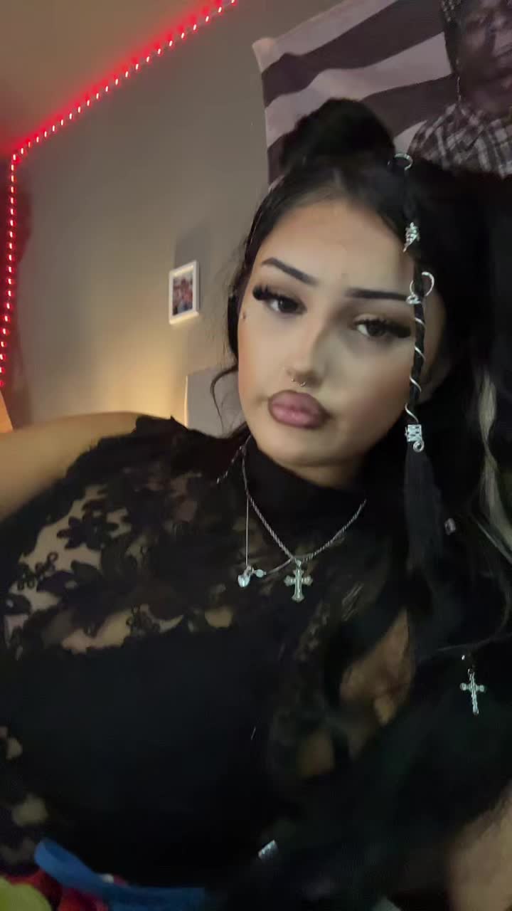 @J4D3🤍
