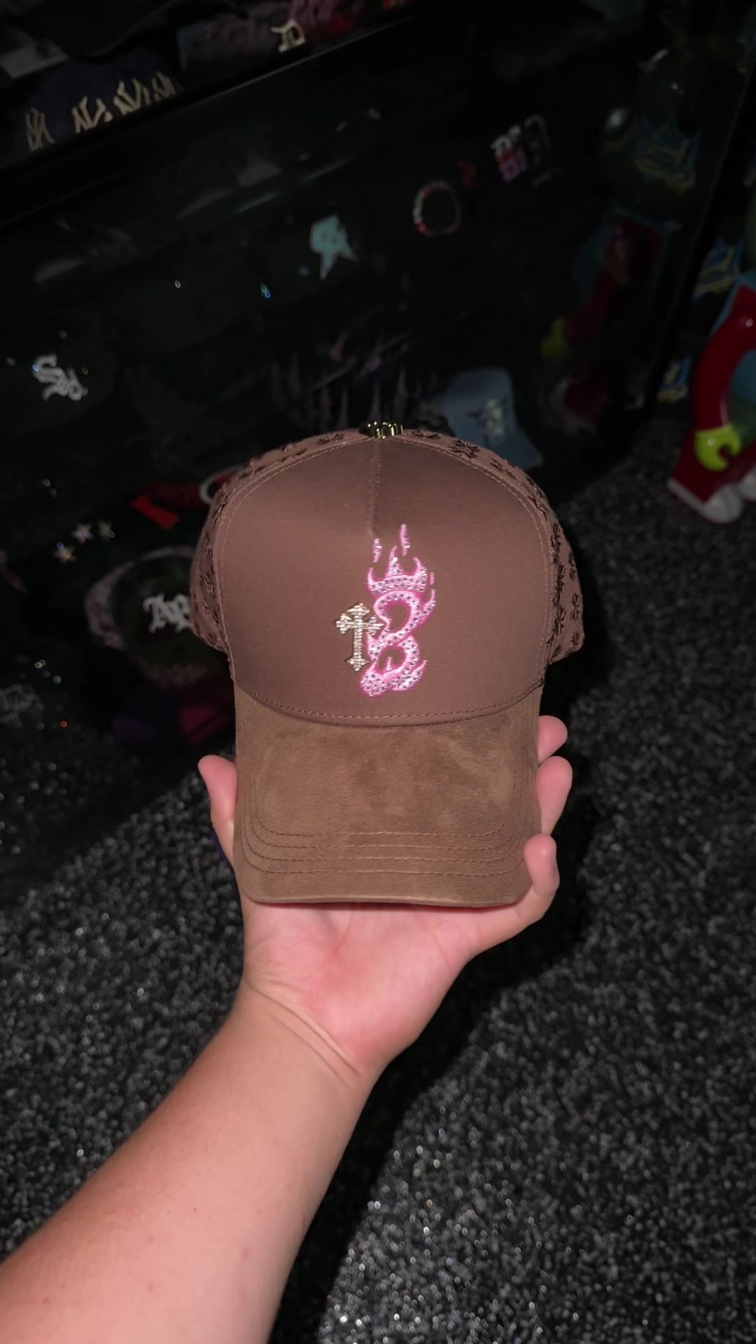 @DB Sneakers Hype Hub LLC