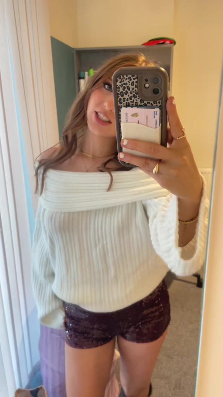 @Sarah🖤