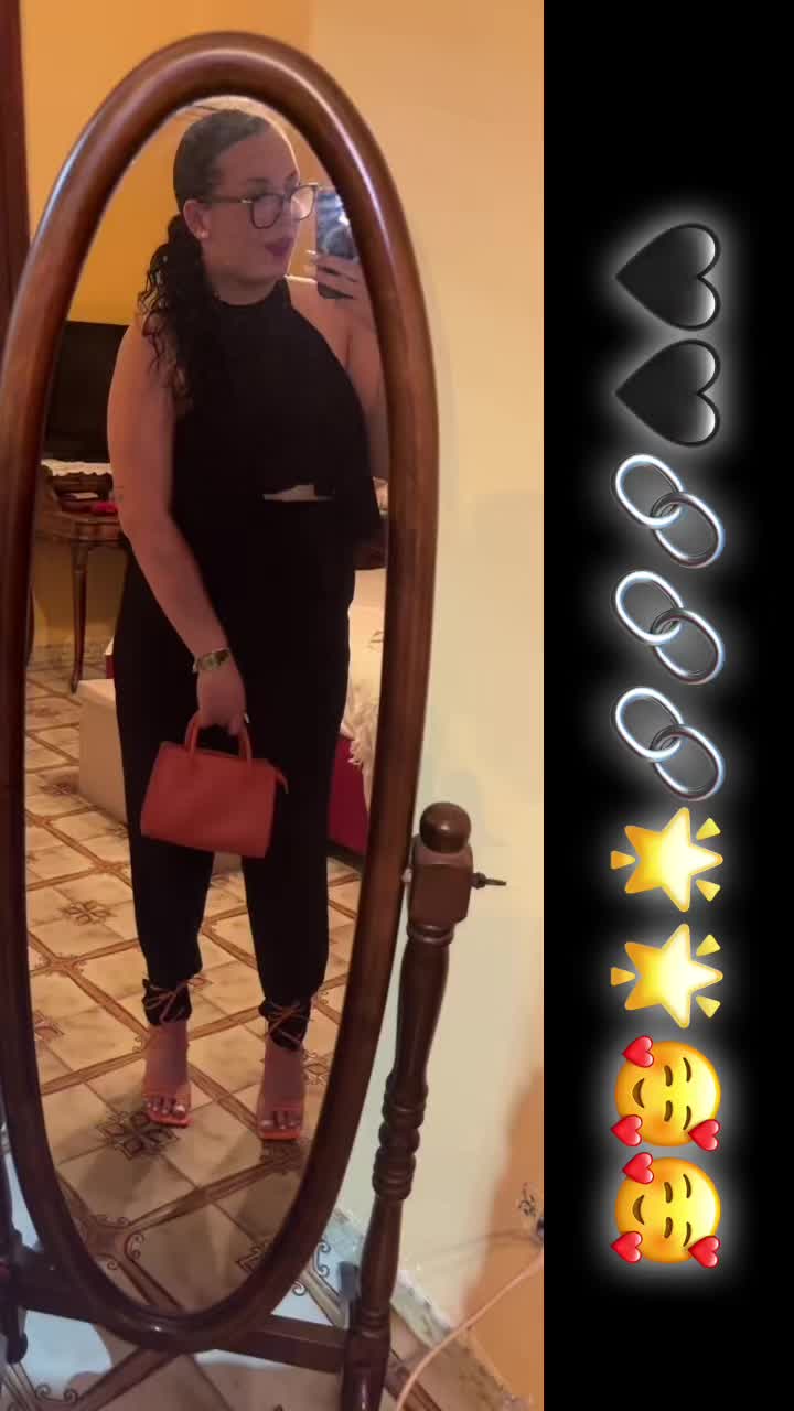 @Cristina 🖤