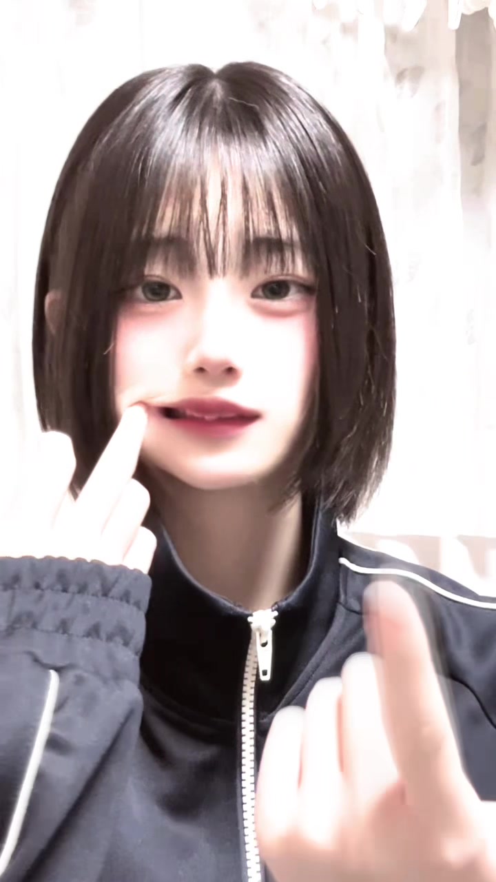 @𝓢𝓾𝓲