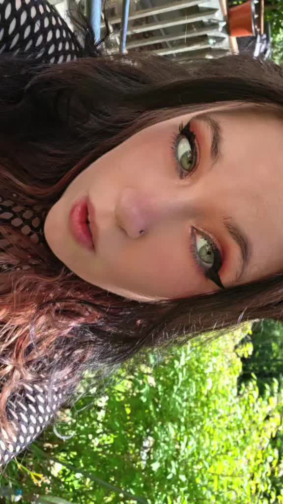 @your_local_emo_lady
