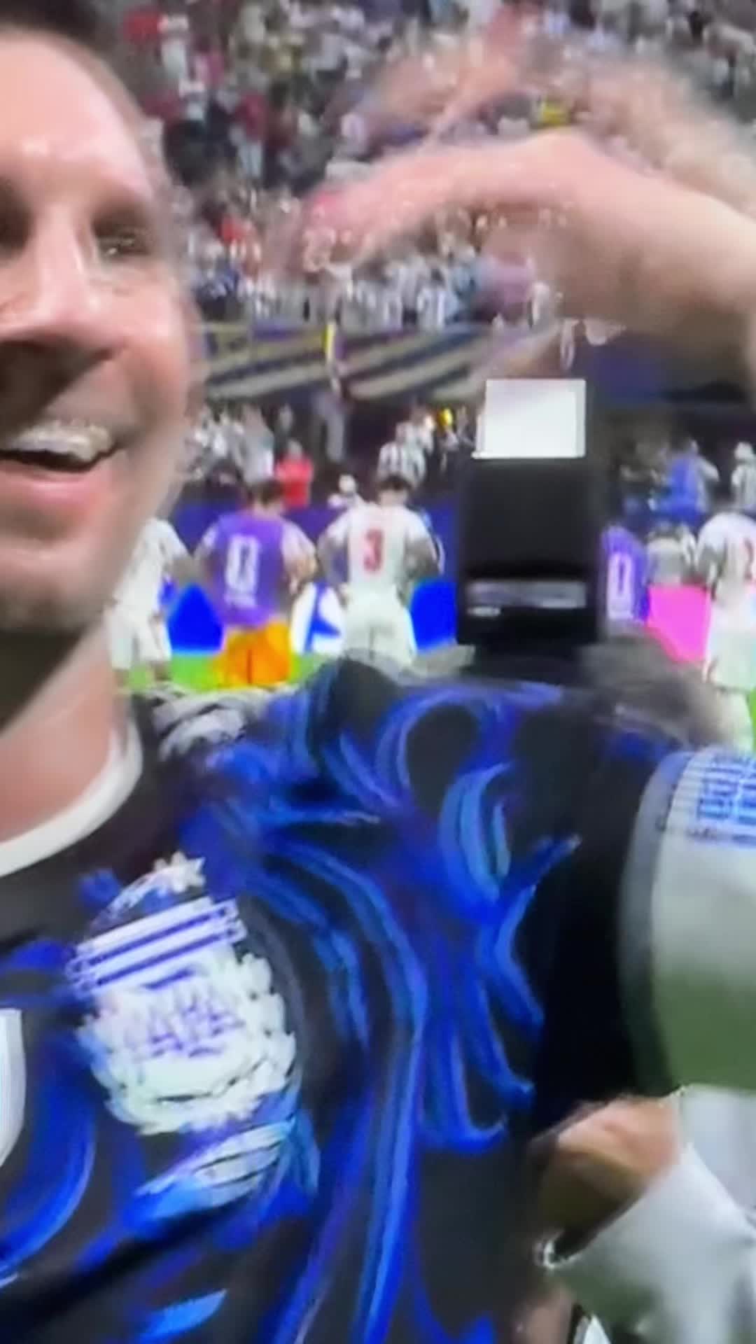 @𝔊𝔩𝔬𝔯𝔦𝔞 𝔑𝔦𝔢𝔱𝔬
