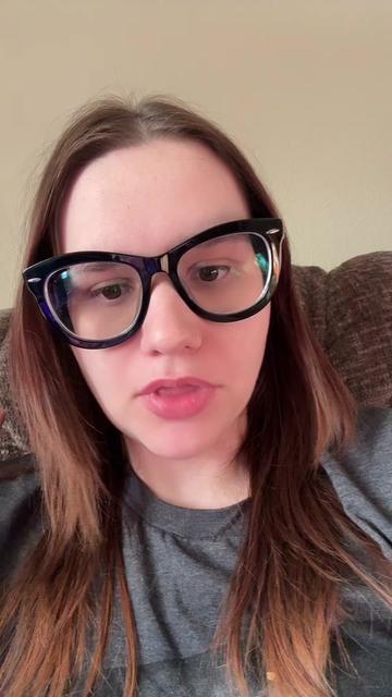 @erinhatesstuartlittle