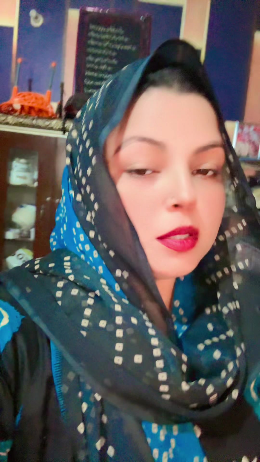 @Victoria sister's