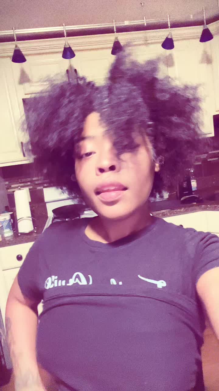 @luvv teetee