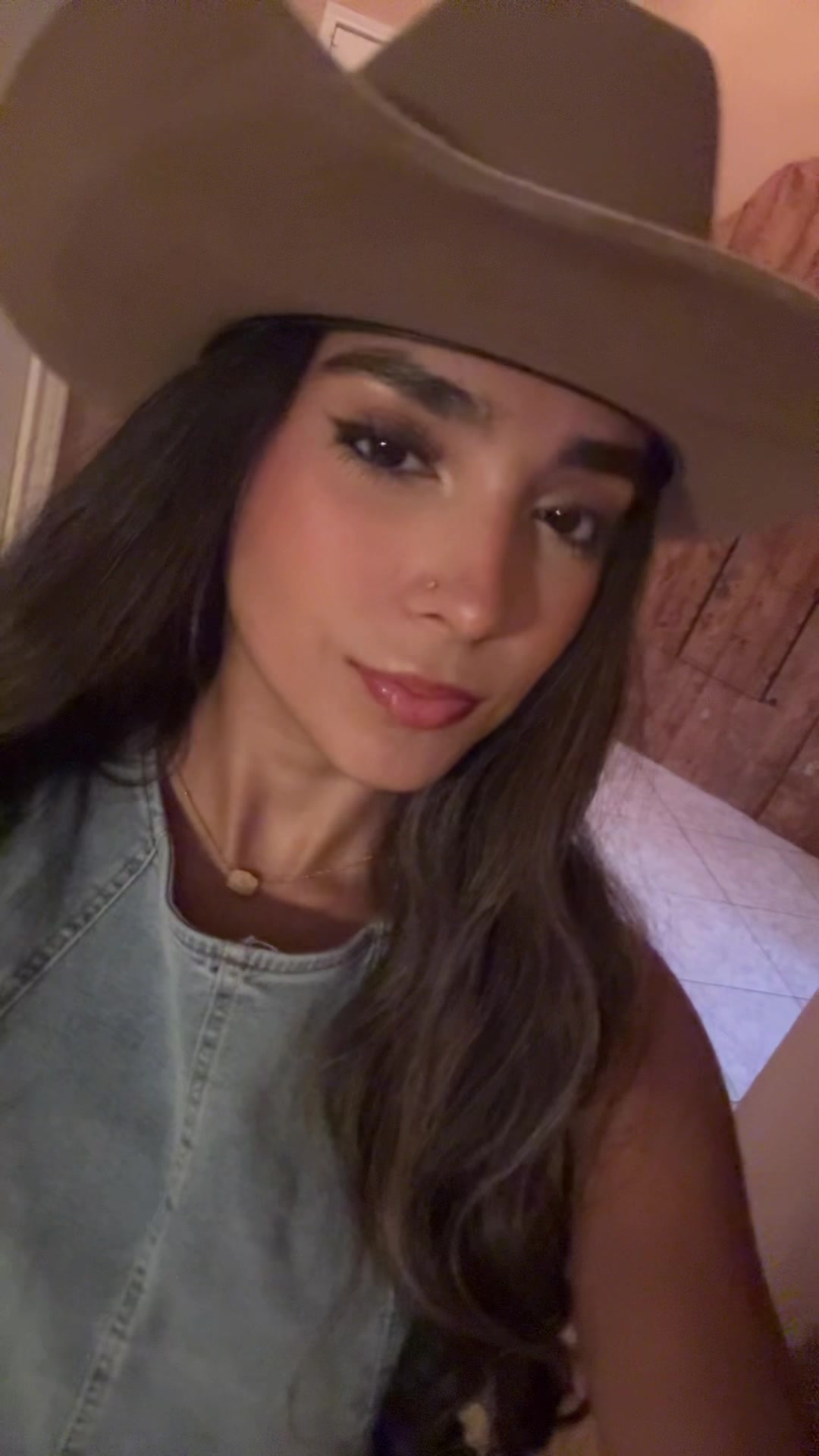 @𝓐 👸🏻