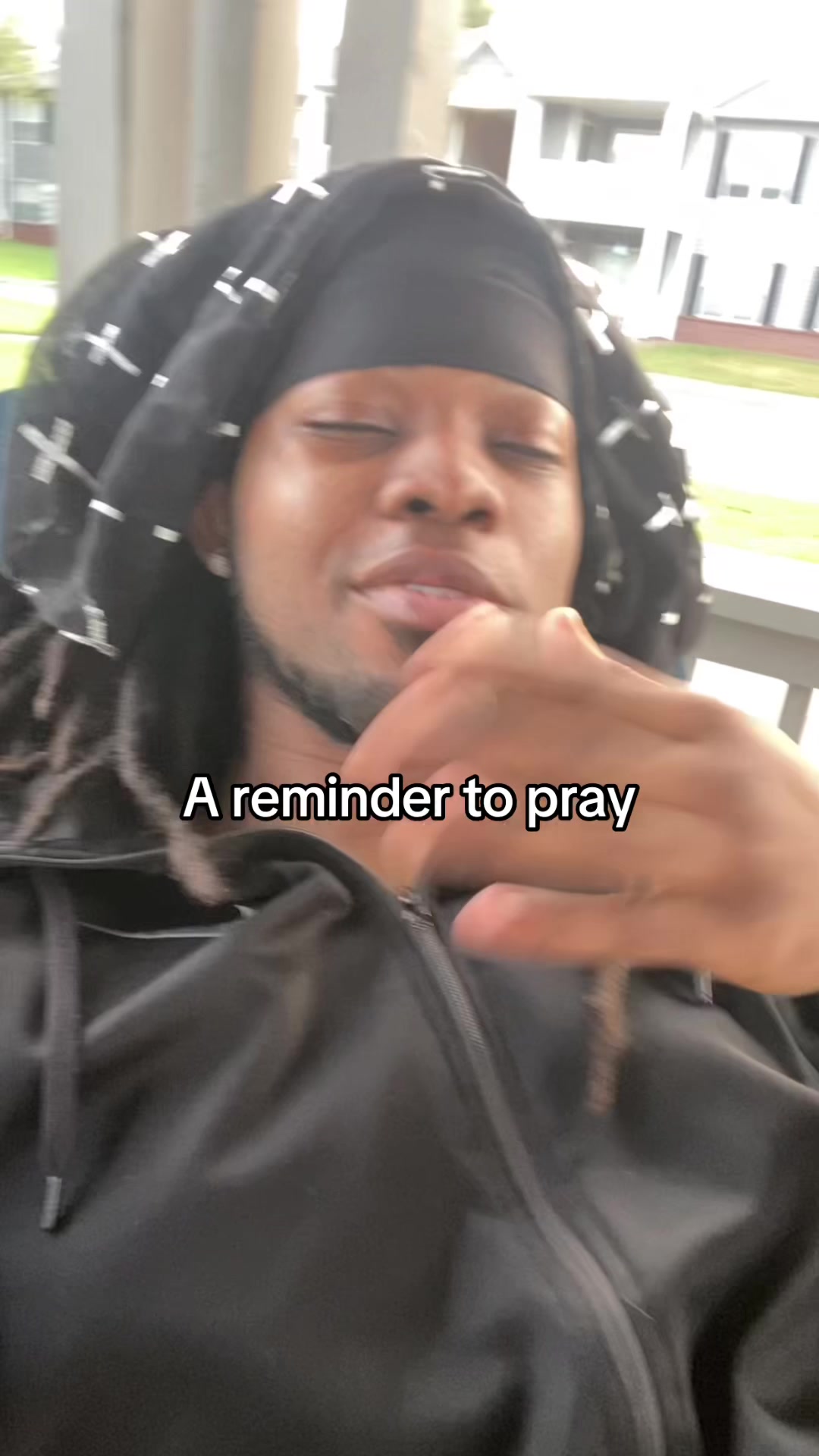 @Shaunlikestosmile