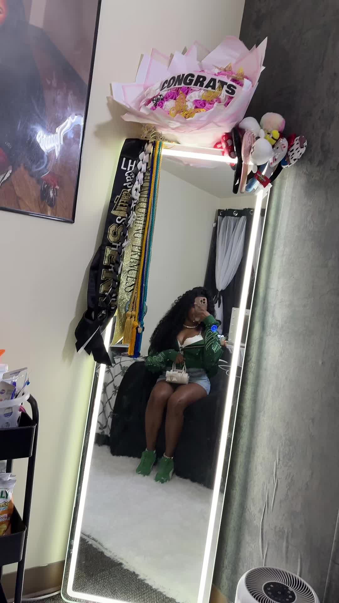 @niyaauri★