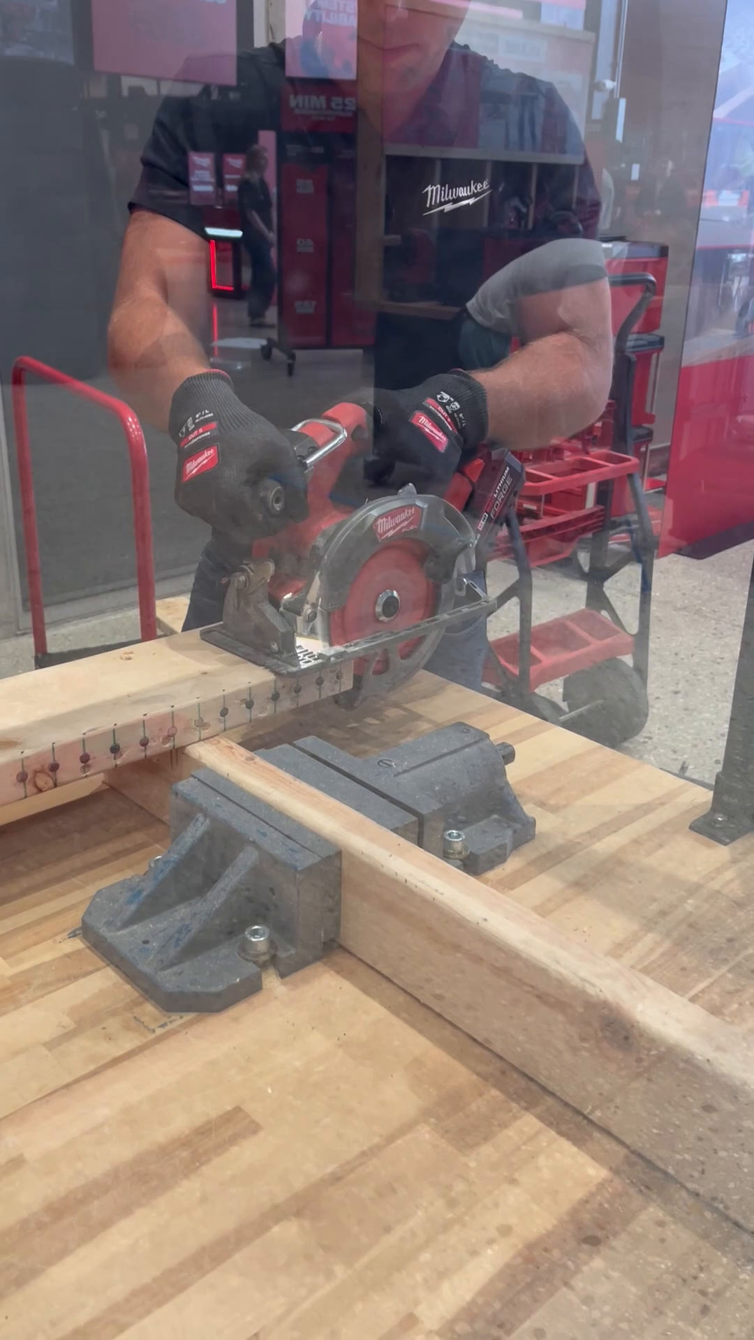 @Milwaukee Tool