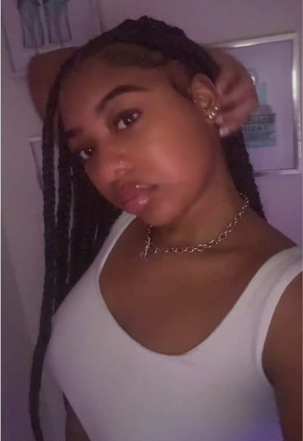 @niyylashae