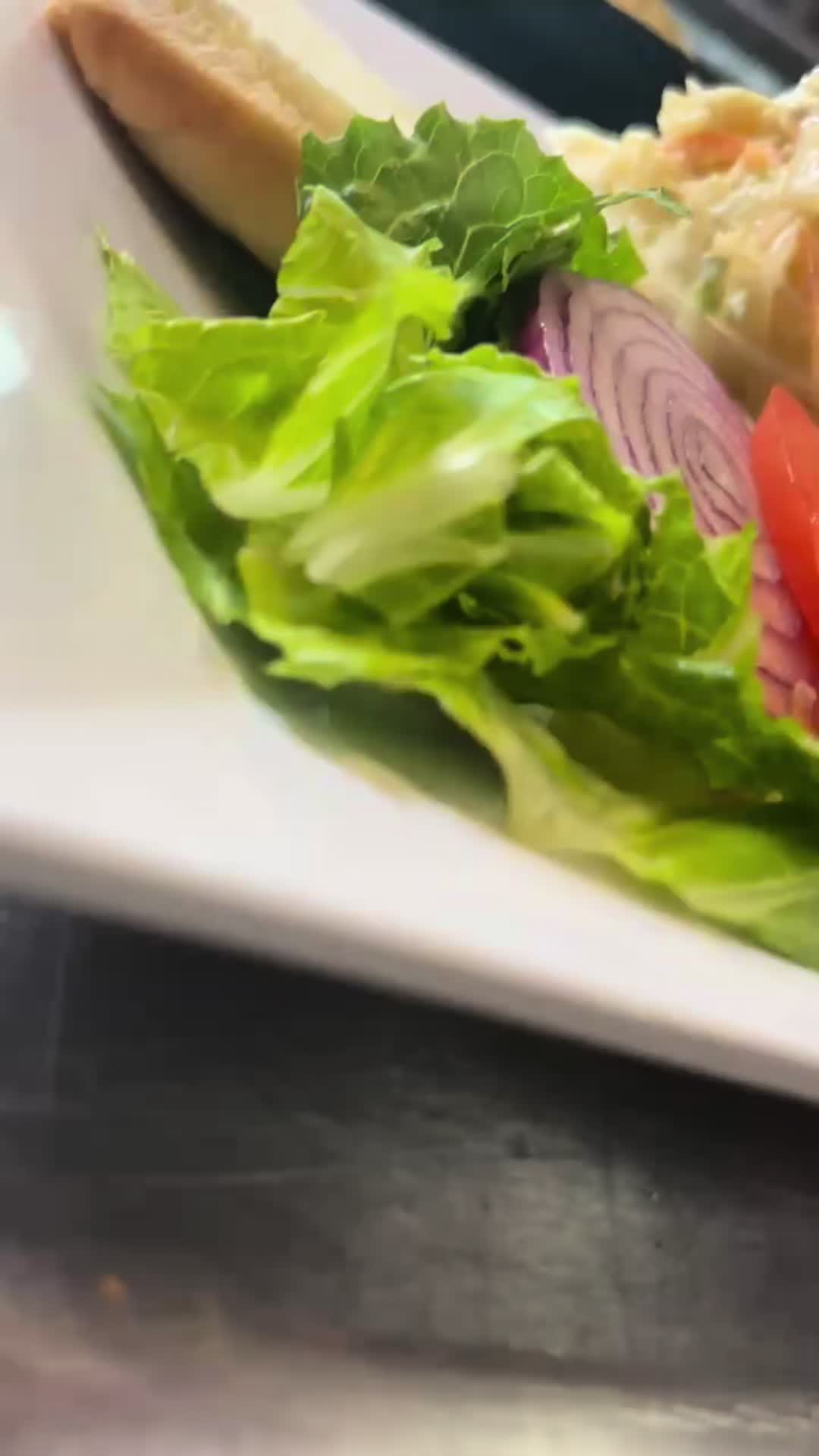 @CHEF DOM