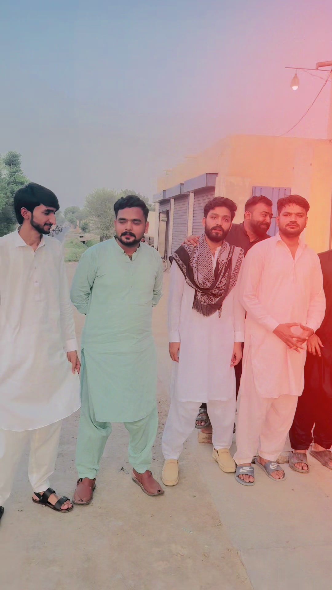 @Shahbaz Rao👀