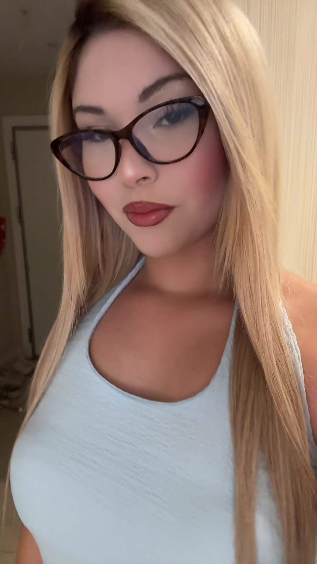 @Tanayy