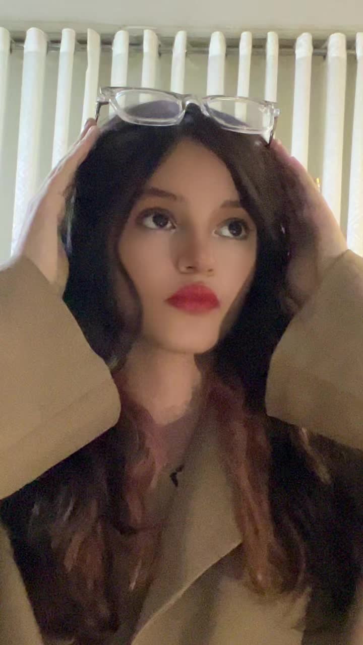 @𝐘𝐀𝐌𝐍𝐀🧟♀️