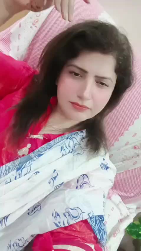 @🦋 UZMA QUEEN 🦋